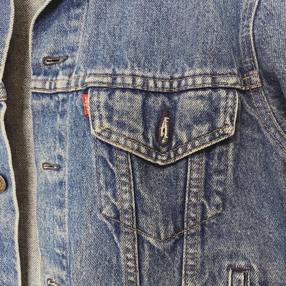 Vintage Levis Trucker Denim Jacket Mid Blue Size S - Picture 8 of 12